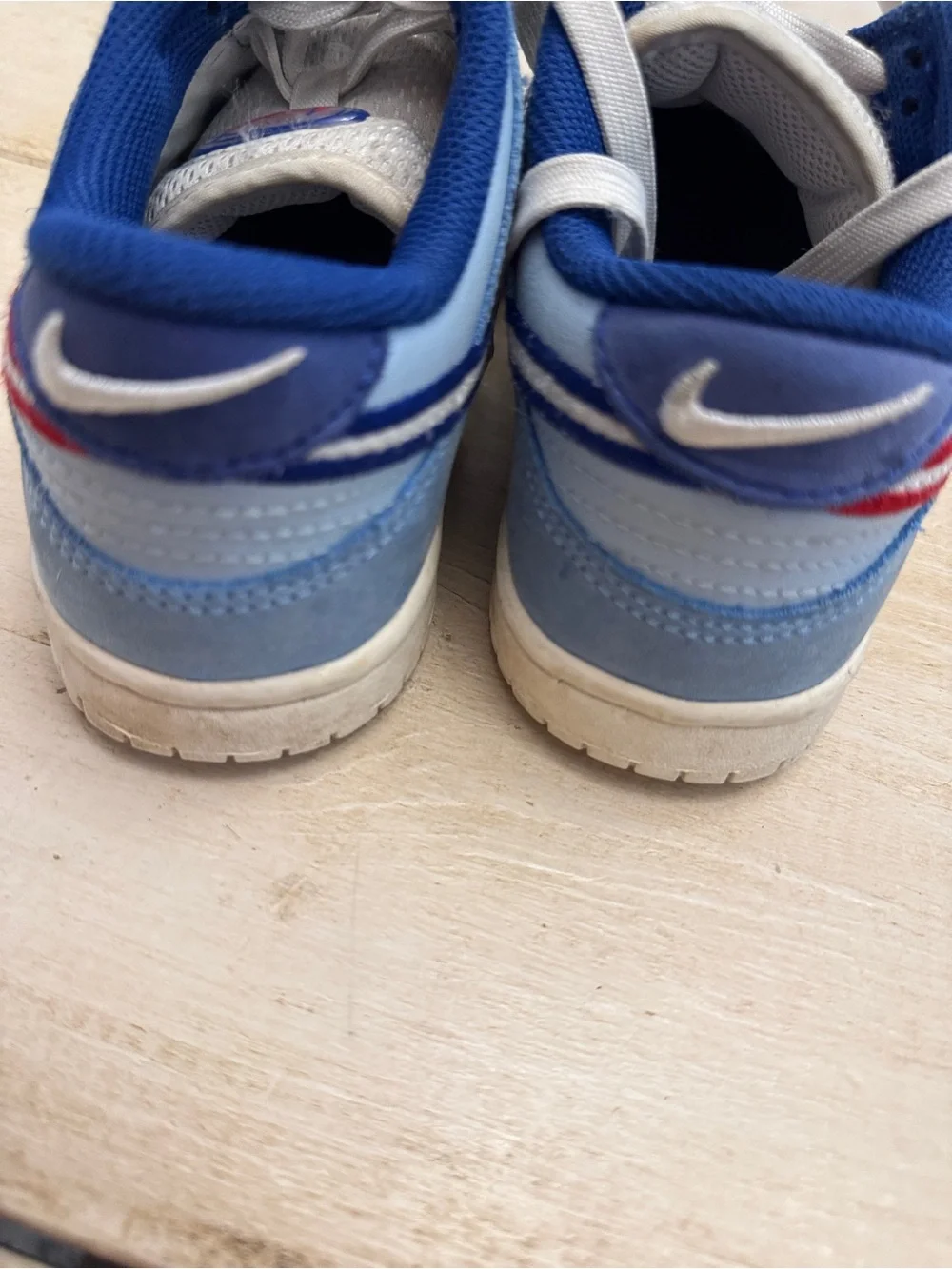 Nike Kids Low-Top Dunks - White, Light Blue & Red